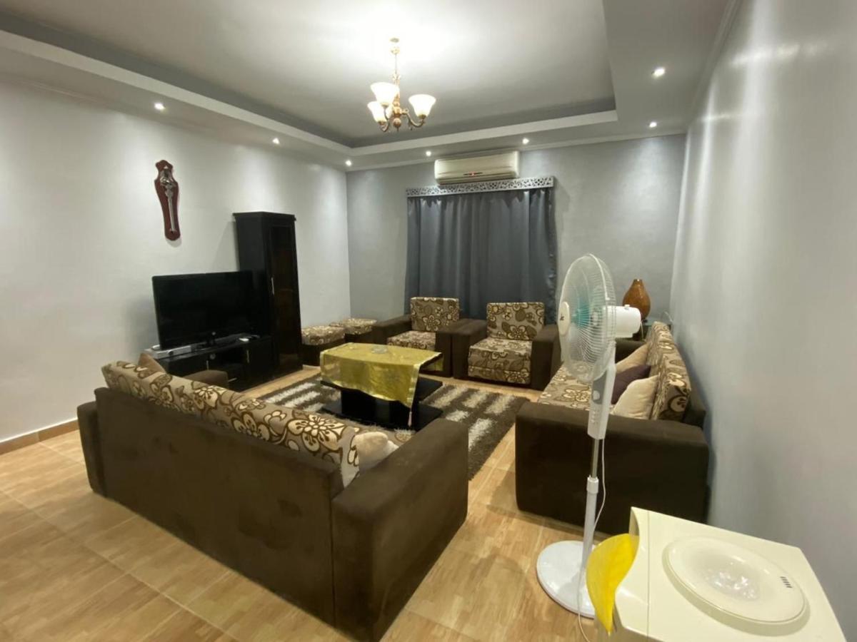 Apartment Amwaj Compound