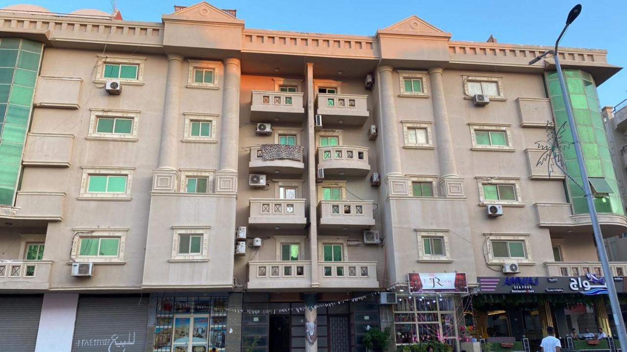 Amwaj Compound Apartment *
